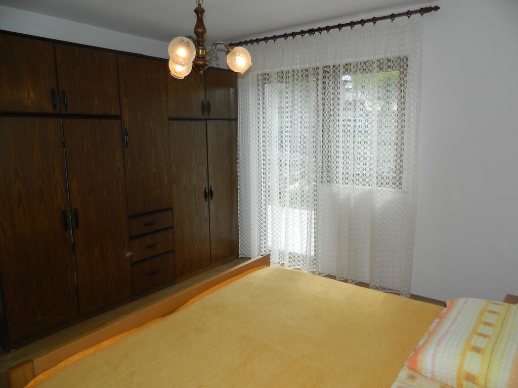 Vacation Home Kuca Za Odmor คราสโนโปลเย ภายนอก รูปภาพ