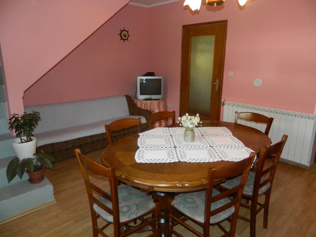 Vacation Home Kuca Za Odmor คราสโนโปลเย ห้อง รูปภาพ